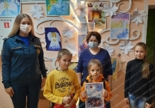 Призы юным художникам!