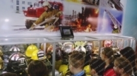 ОДИН ДЕНЬ ИЗ ЖИЗНИ ПОЖАРНЫХ-СПАСАТЕЛЕЙ